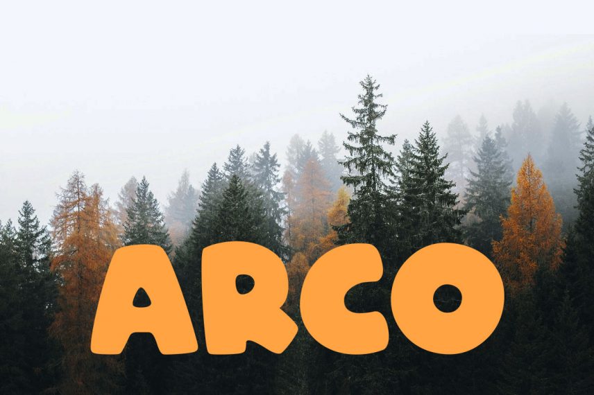 arco travel font