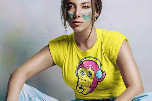 Download Girl With Makeup Round Neck T-Shirt Mockup FREE PSD | Hyperpix